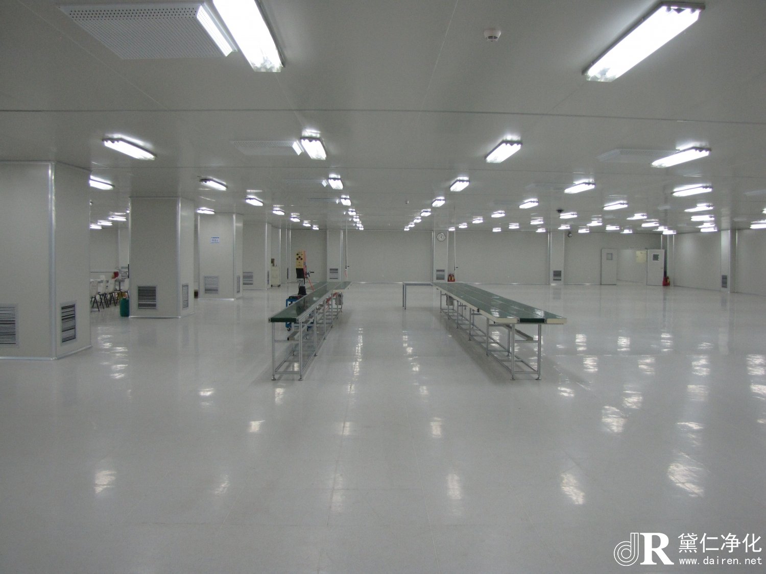 無塵車間的回風(fēng)道應(yīng)該裝什么濾網(wǎng)？