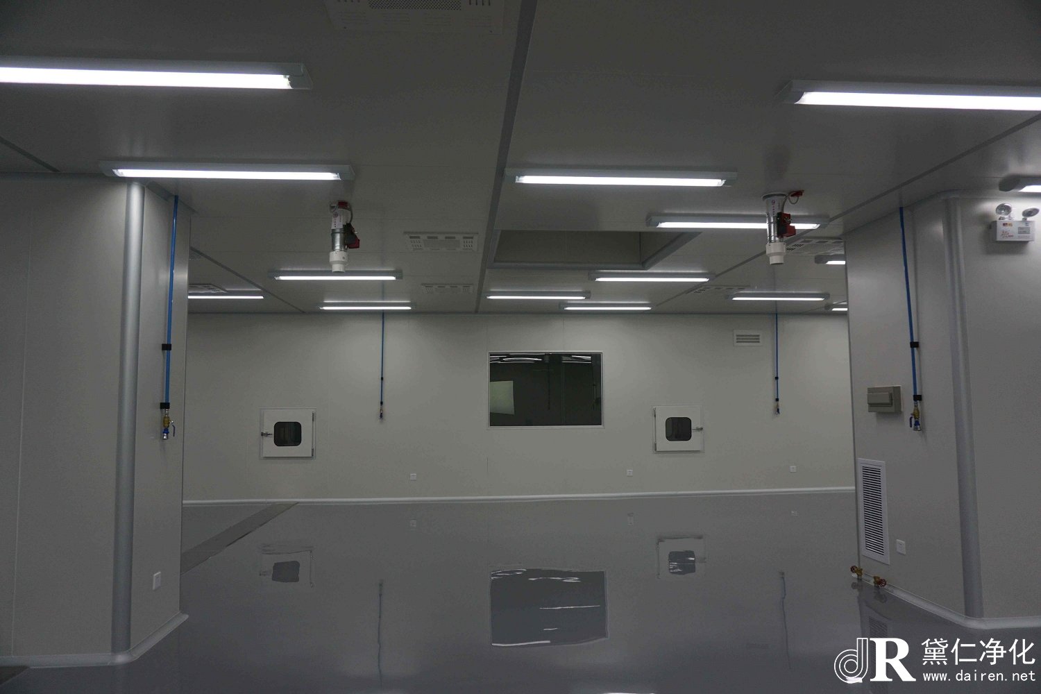 潔凈廠房設(shè)備電線管道如何布局？